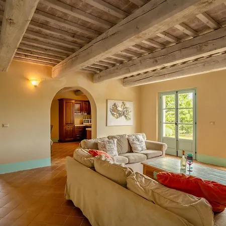 Aparthotel Isa - Luxury With Swimming Pool Immersed In Tuscan Nature, With Private Outdoor Area With Panoramic View *